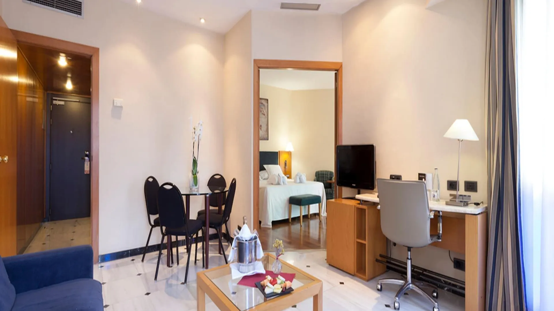 Urh Ciutat De Mataro Hotel